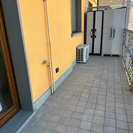 Dimora A Апартаменти